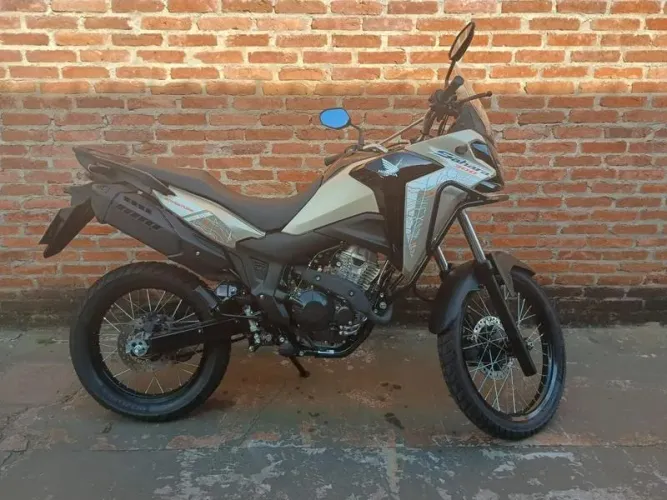 HONDA XRE 300 SAHARA ADV 2026