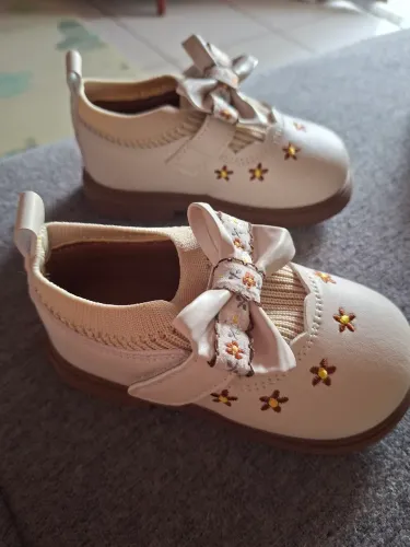 Sapato menina n 23
