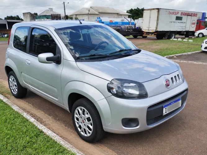 Fiat Uno Vivace 1.0 EVO Fire Flex 8V 3P 2016