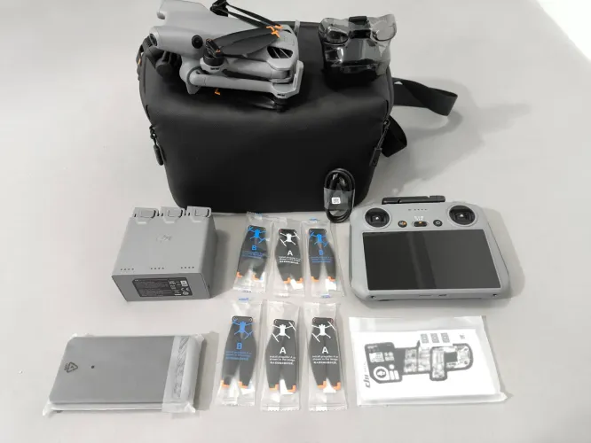 Dji mini 5 pro combo fly more novo