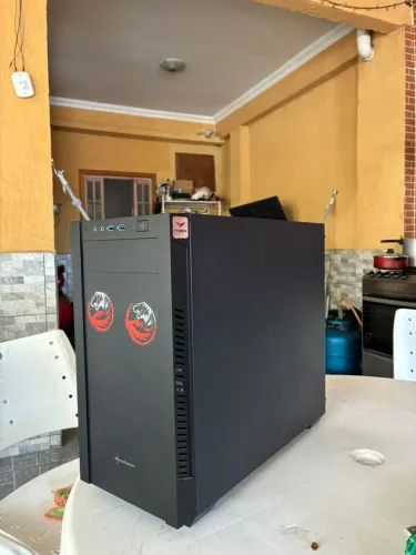 PC Gamer Com placa de vídeo dedicada