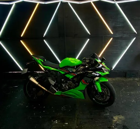 KAWASAKI 2023 - IMPECÁVEL