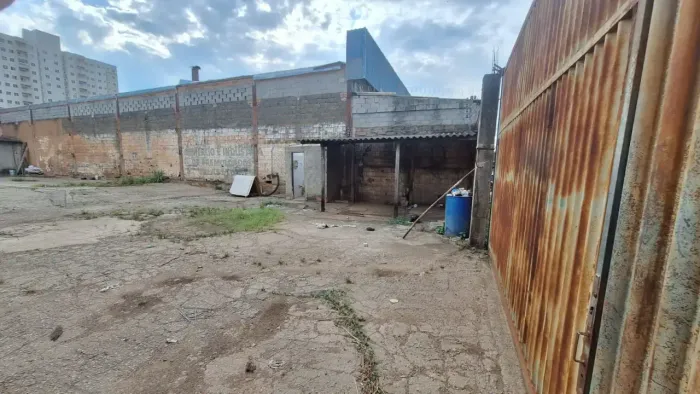 VENDE-SE LOTE NO JARDIM NOVO MUNDO GOIÂNIA/GO codigo: 335181