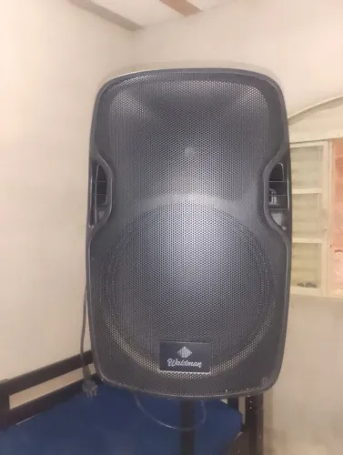 Caixa de som Waldman 750X