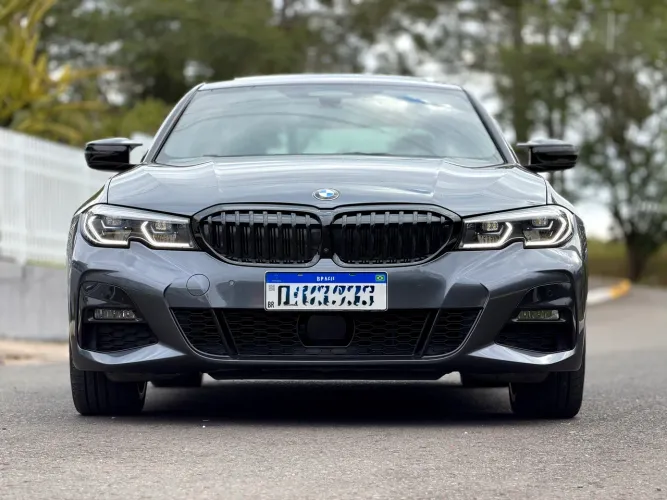 BMW 330E M Sport 2.0 Turbo Híbrido AU 2021