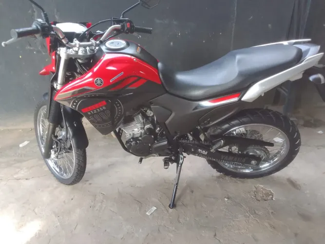 Vendo Lander 250cc