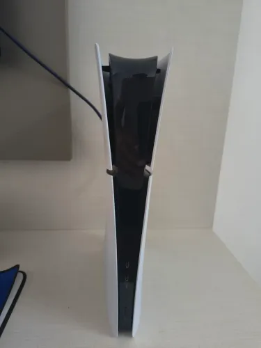 PlayStation 5 (PS5) Edição Digital - Excelente Estado / Completo