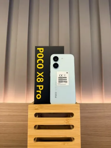 XIAOMI POCO X8 PRO 5G VERDE 8/256GB | SMARTIFY ÁGUA VERDE.