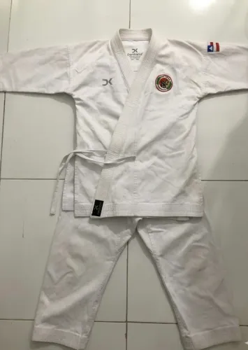 Kimono de Karatê Dankana 