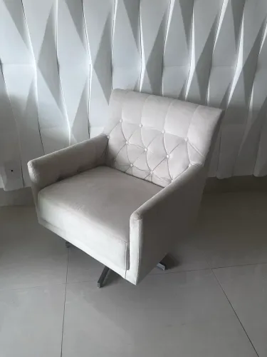 POLTRONA GIRATORIA E RECLINAVEL