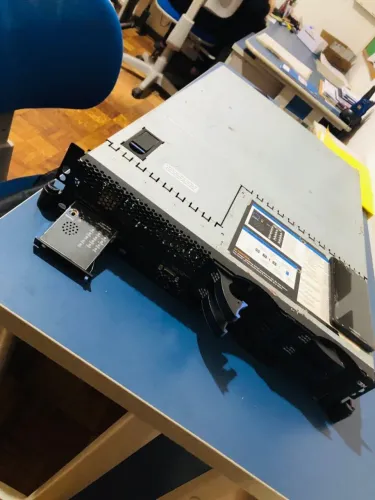 Servidor IBM X3650 M1 Intel Xeon