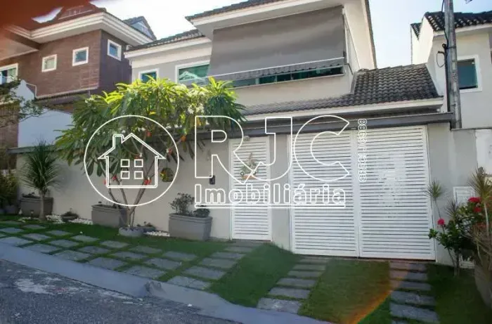 Imóvel para venda com 193 metros quadrados com 3 quartos em Pechincha - Rio de Janeiro - R