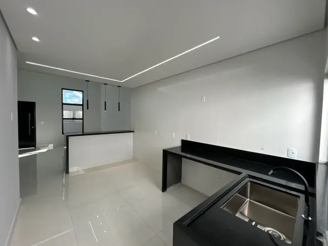 QNP 20: CASA NOVA 3 QUARTOS SENDO 1 SUÍTE