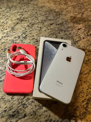 iPhone XR - Ótimo Estado