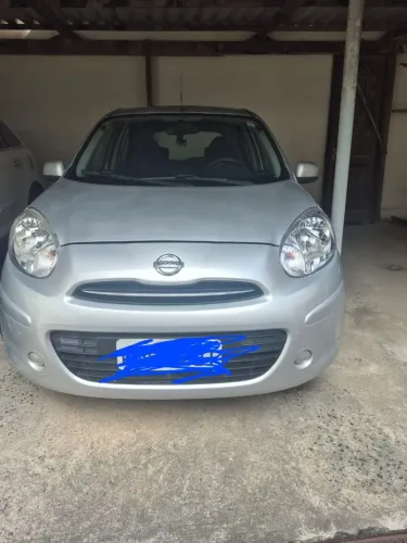 Nissan March S 1.0 16V Flex Fuel 5P 2013