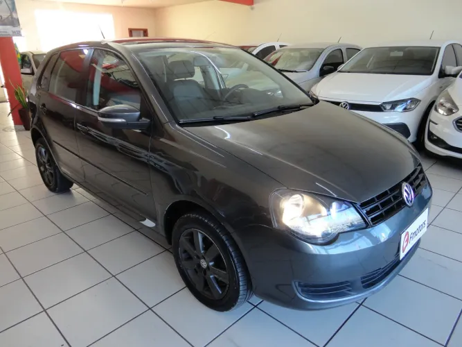 Volkswagen Polo Sportline 1.6 MI Total Flex 8V 5P 2013