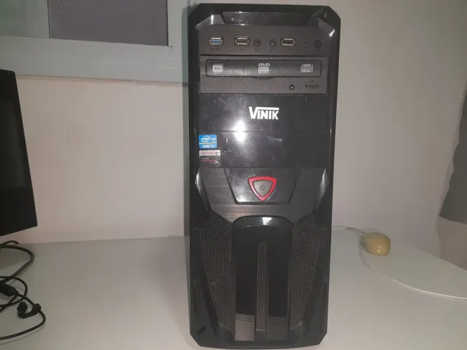 Vendo PC Desktop Intel i3