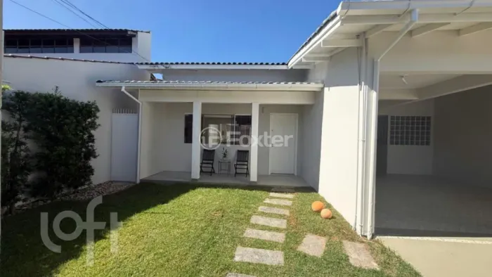 Casa à venda Rua Itapeva, Itacorubi - Florianópolis