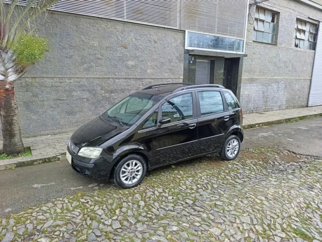 Fiat Idea ELX 1.4 MPI Fire Flex 8V 5P 2010