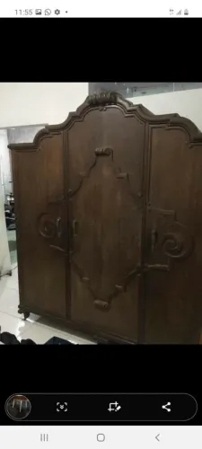 Guarda roupa sucupira maciça