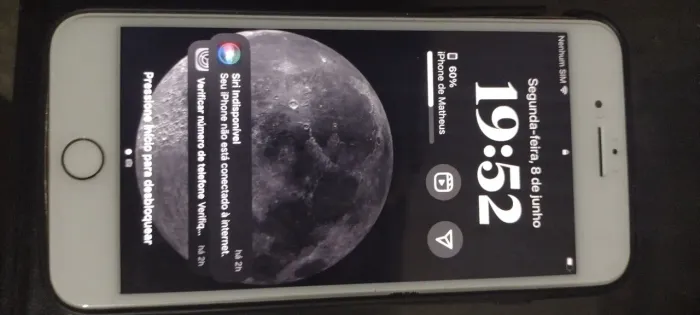 Vendo iPhone 8 plus por 350 ou eu troco por um PS2 ou um vídeo gamer portátil