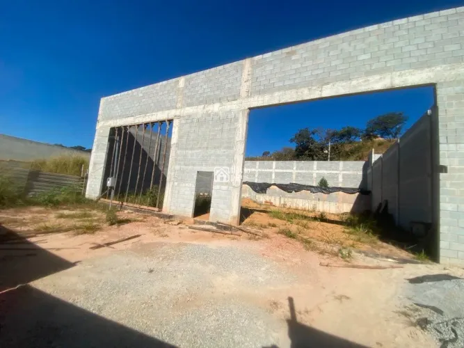 EXCELENTE GALPAO NA MG 040 Sarzedo
