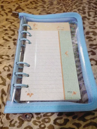 Fichário transparente com glitter