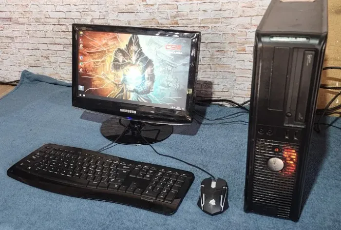 VENDO/TROCO PC COMPLETO CORE 2 DUO/ 4GB DDR3/ 500GB HD/ WIFI/ TELA / FORMATADO + ENTREGA