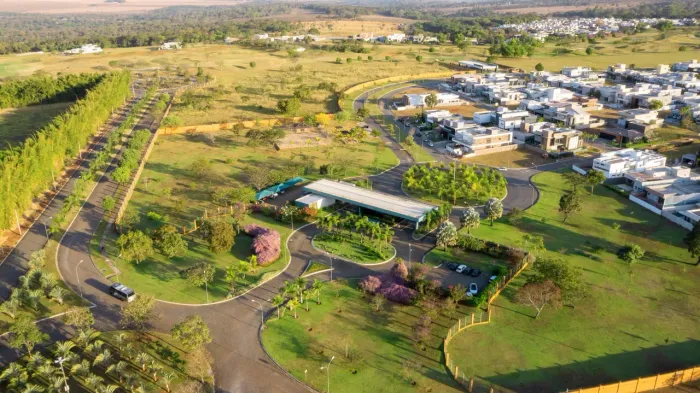 Casa térrea à venda no Portal do Sol Green | Mobiliada e já gerando renda não aceita Permu