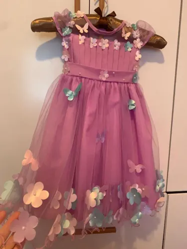 Vestido para festa menina, tamanho 2, de 1 a 2 anos de idade usado uma vez apenas.