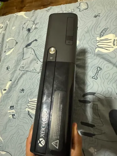 Xbox 360 super slim desbloqueado com jogos