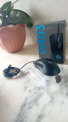 Mouse Logitech G403 HERO.