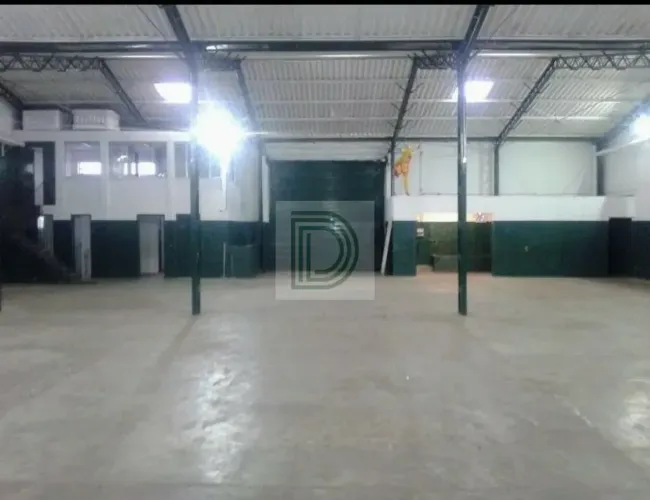 Galpão comercial com 600 m² - Jd. Ester | Próximo da Raposo Tavares