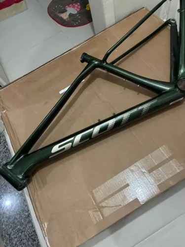 Quadro Scott Scale 950 2025 tamanho M