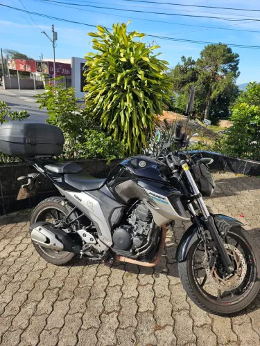 Fazer 250 F25 2020