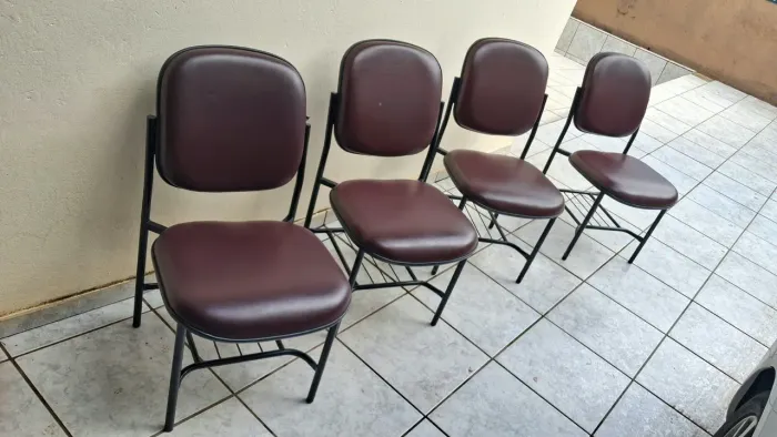 VENDE SE CADEIRAS