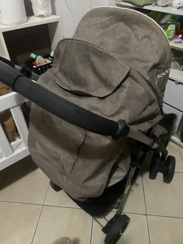 carrinho de bebê kiddo
