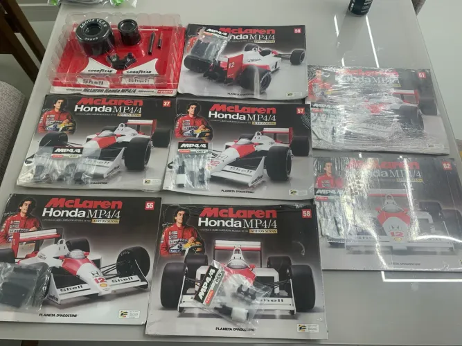 Fasciculos Diversos - Mclaren Mp4/4 Ayrton Senna 1/8