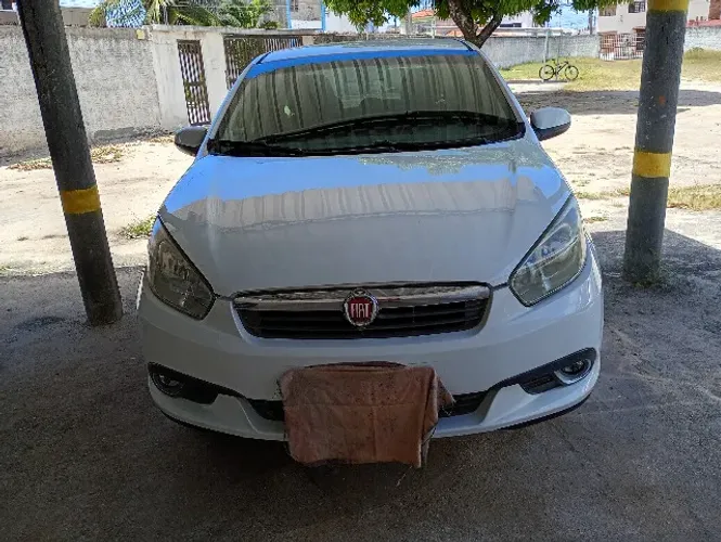 Fiat Grand Siena Attrac. 1.4 EVO F.flex 8V 2014
