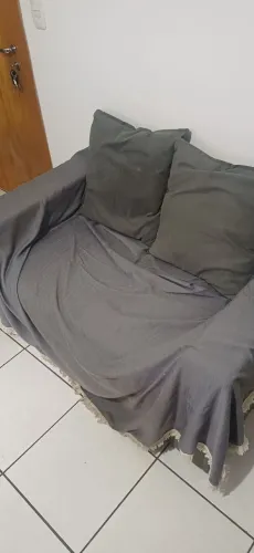 Sofá 2 lugares usado