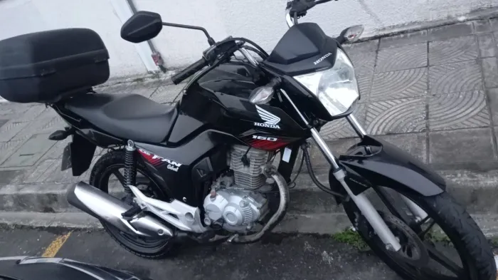 Honda CG Fan 2018 - Econômica e Bem Cuidada.