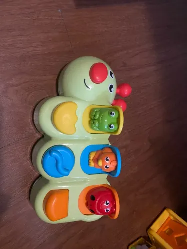 Lagarta Surpresa / Aperta Botões Fisher Price