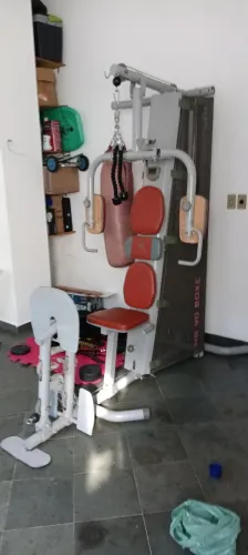 ESTAÇÃO DE MUSCULAÇÃO DOMYOS 90 KILOS
