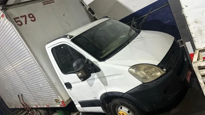 VENDO/TROCO VEÍCULO PRA ROÇA