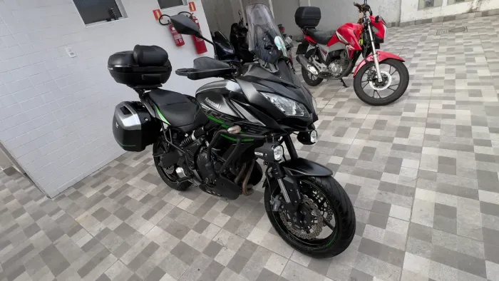 Versys 650 em excelente estado 