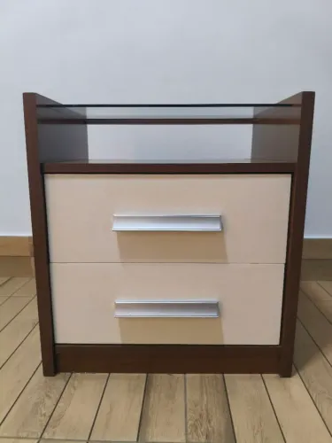 Mesa de cabeceira