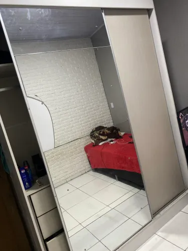 Quarda roupa