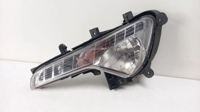Farol de milha kia sportage 14/16