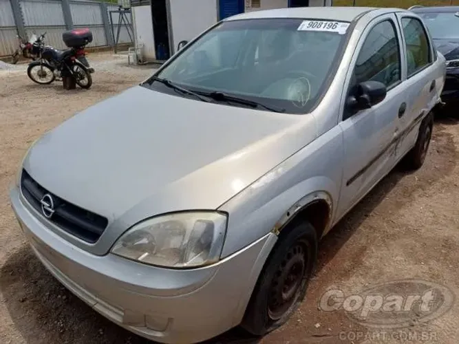 Sucata GM/ CORSA SEDAN 2002/2003