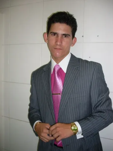 Terno Masculino em ótimo estado